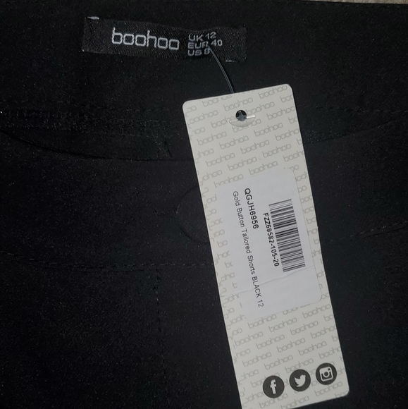 Button Tailored Shorts - Picture 3 of 5